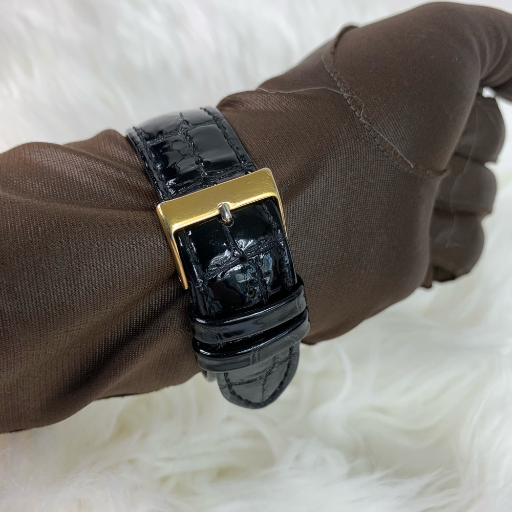 Guess watch women gold tone - Picture 2 of 9